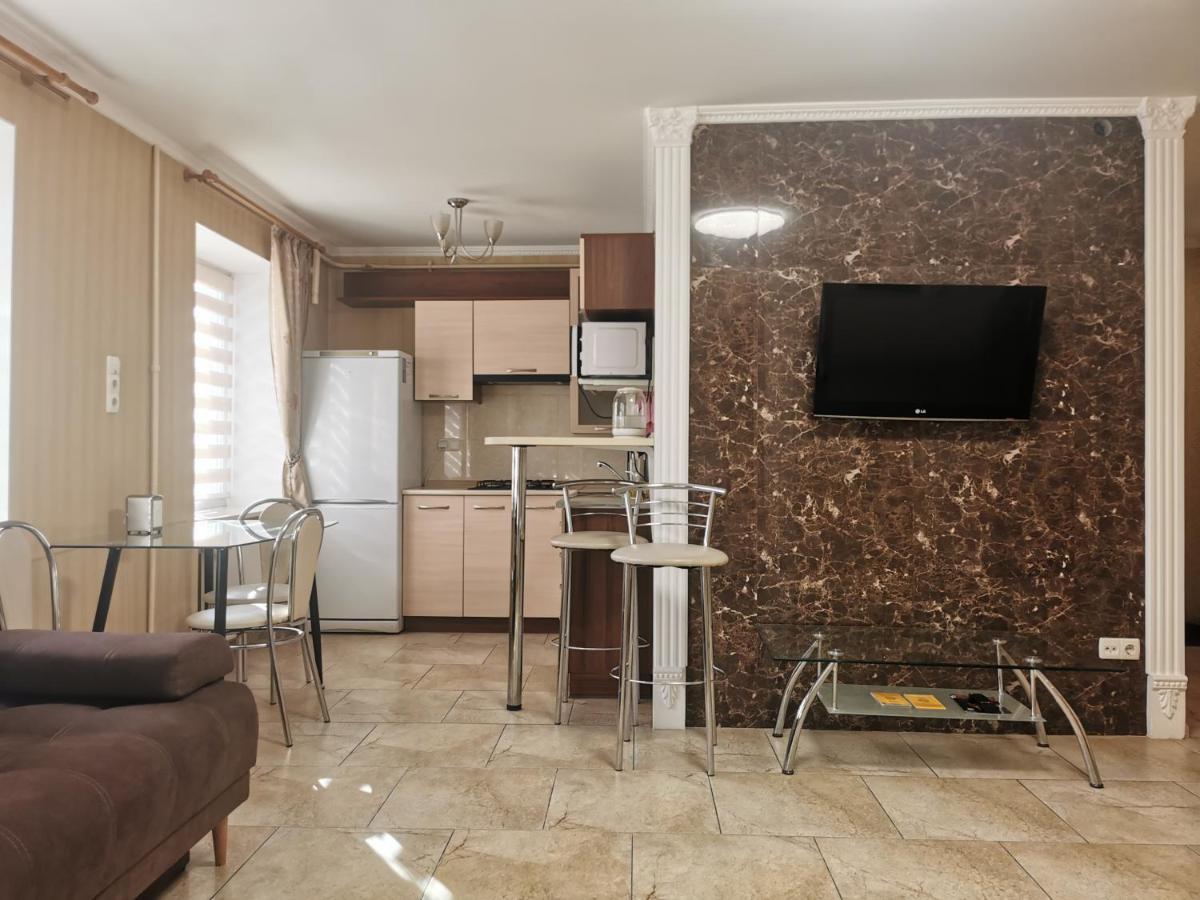 Chernigov City Centre Apartments Ngoại thất bức ảnh